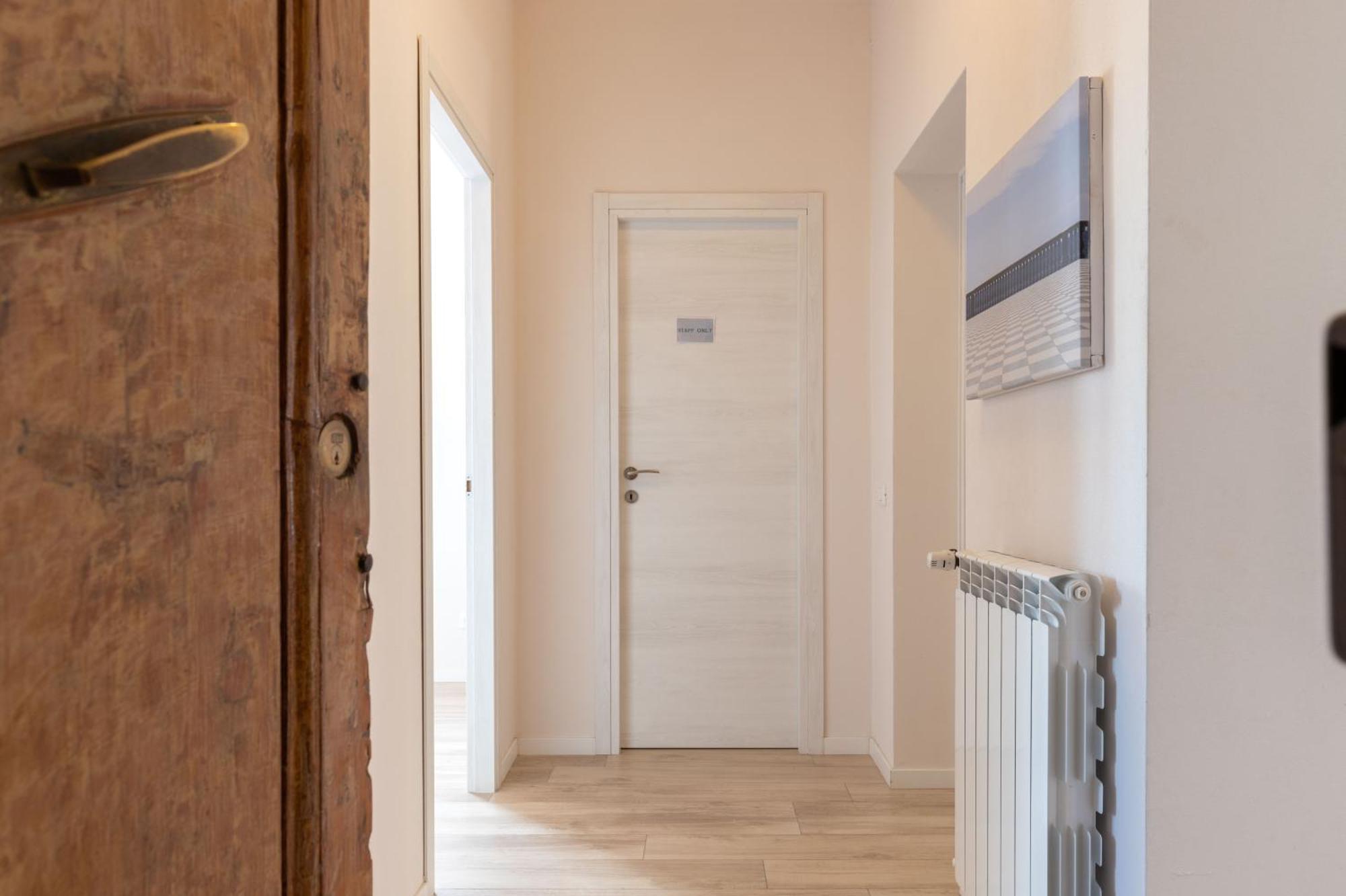 Abbraccio Di Mare- Relax Vicino Al Porto Apartman Livorno Kültér fotó