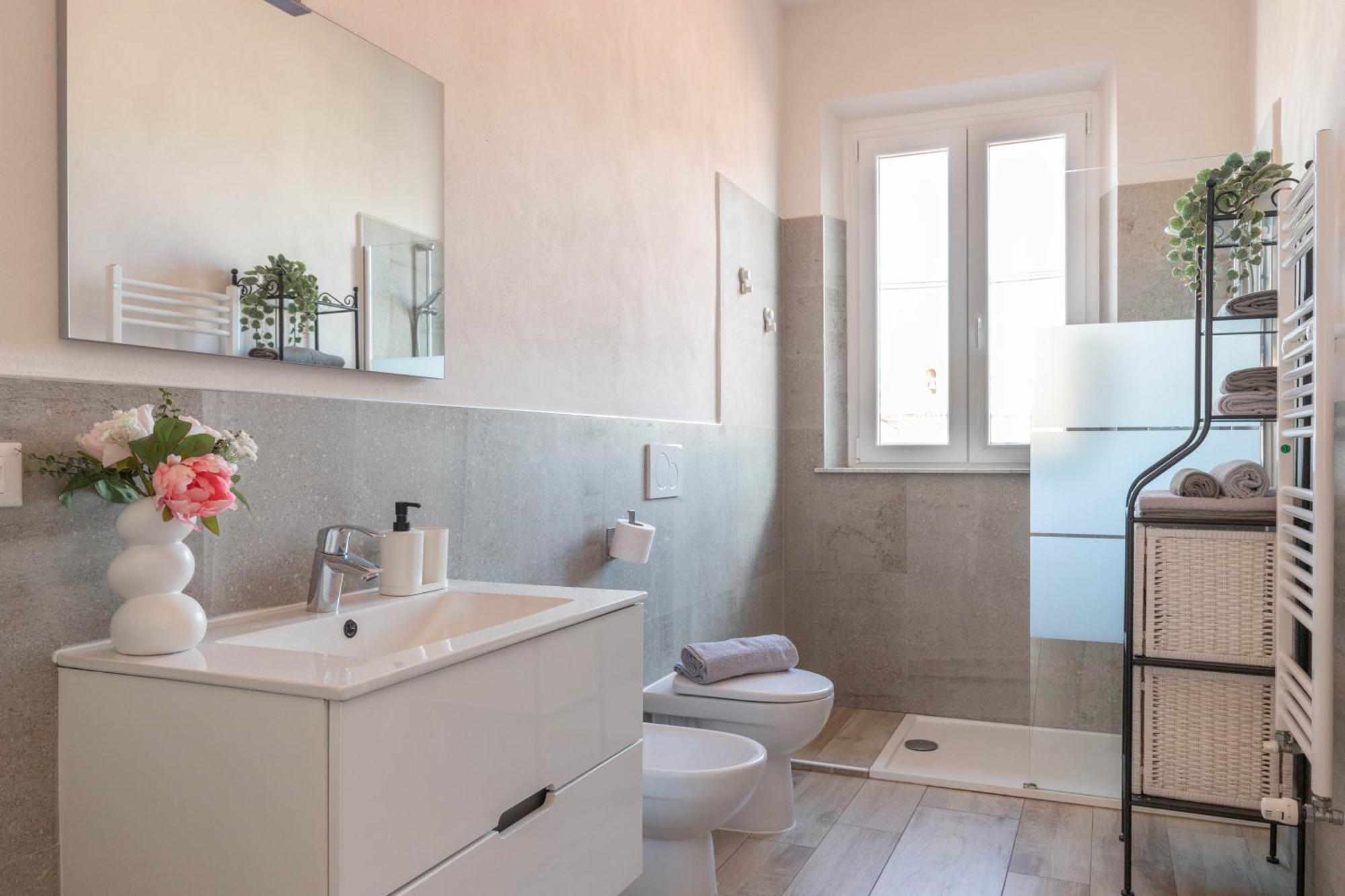 Abbraccio Di Mare- Relax Vicino Al Porto Apartman Livorno Kültér fotó